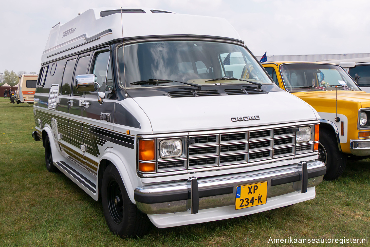 Dodge Ram Van uit 1986